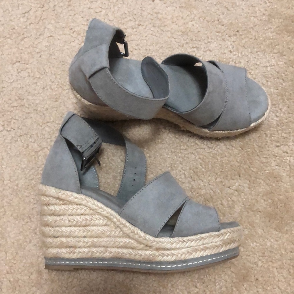 Universal Thread Espadrille Wedges
